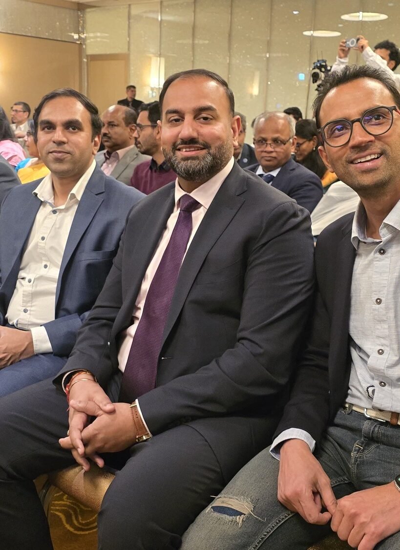 PHOTO-2025-04-11-19-06-39